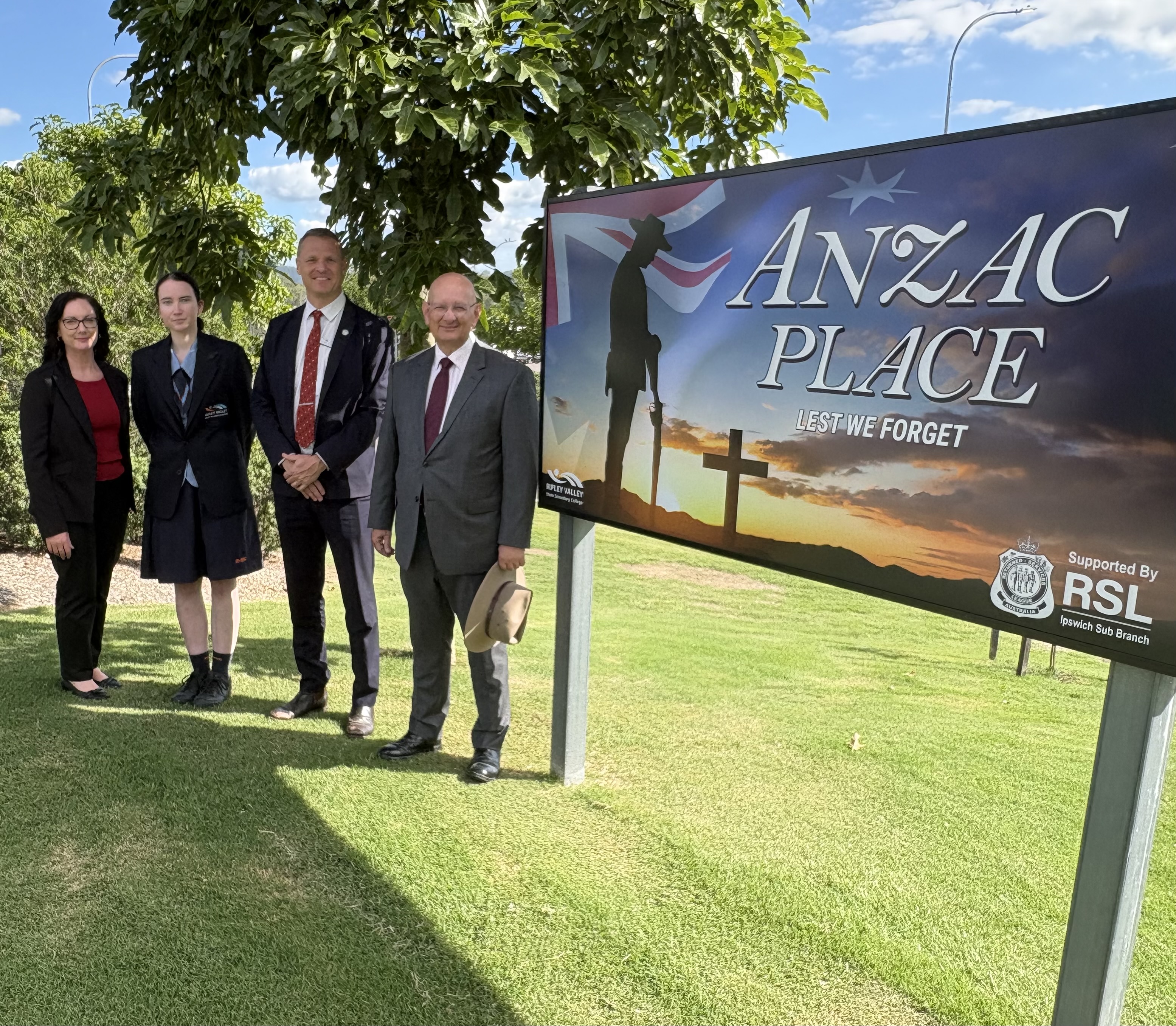 COMMUNITY GRANTS TO HONOUR LOCAL VETERANS Main Image